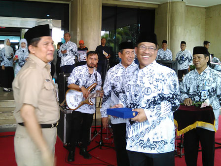 Pencarian PGRI Kapuas - Persatuan Guru Republik Indonesia Cabang Kapuas